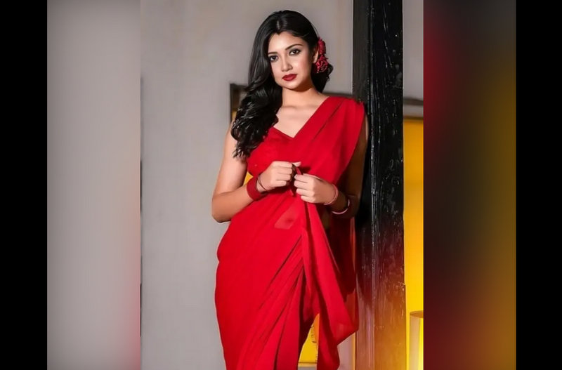 Famous Actress & Insta Influencer Soumi Ghosh Nude Leaked Hot Boobs & Pussy Tease On Tango Live