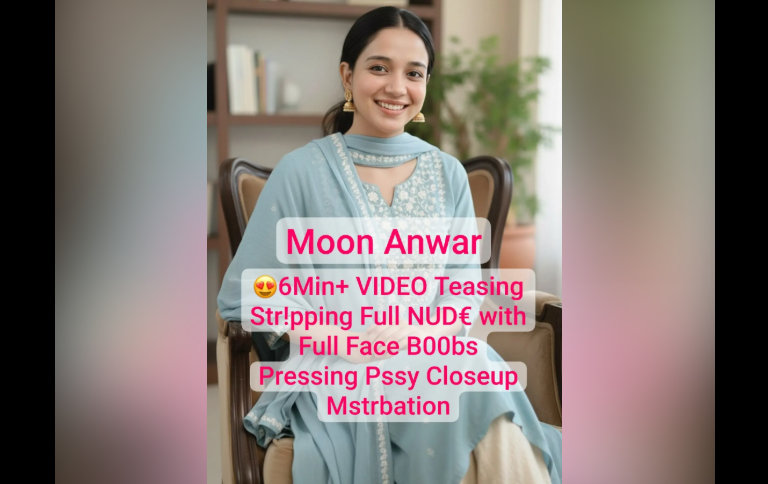 MOON ANWAR Beautiful Pakistani Tiktoker Nude Viral Stripping Big Boobs Pressing & Pussy Masturbation with Full Face On Chamet Live